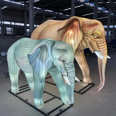 Lentera Gajah Cina